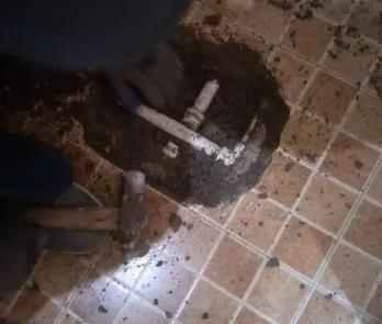 博兴卫生间漏水维修公司为您分享下卫生间渗水如何处理及注意事项